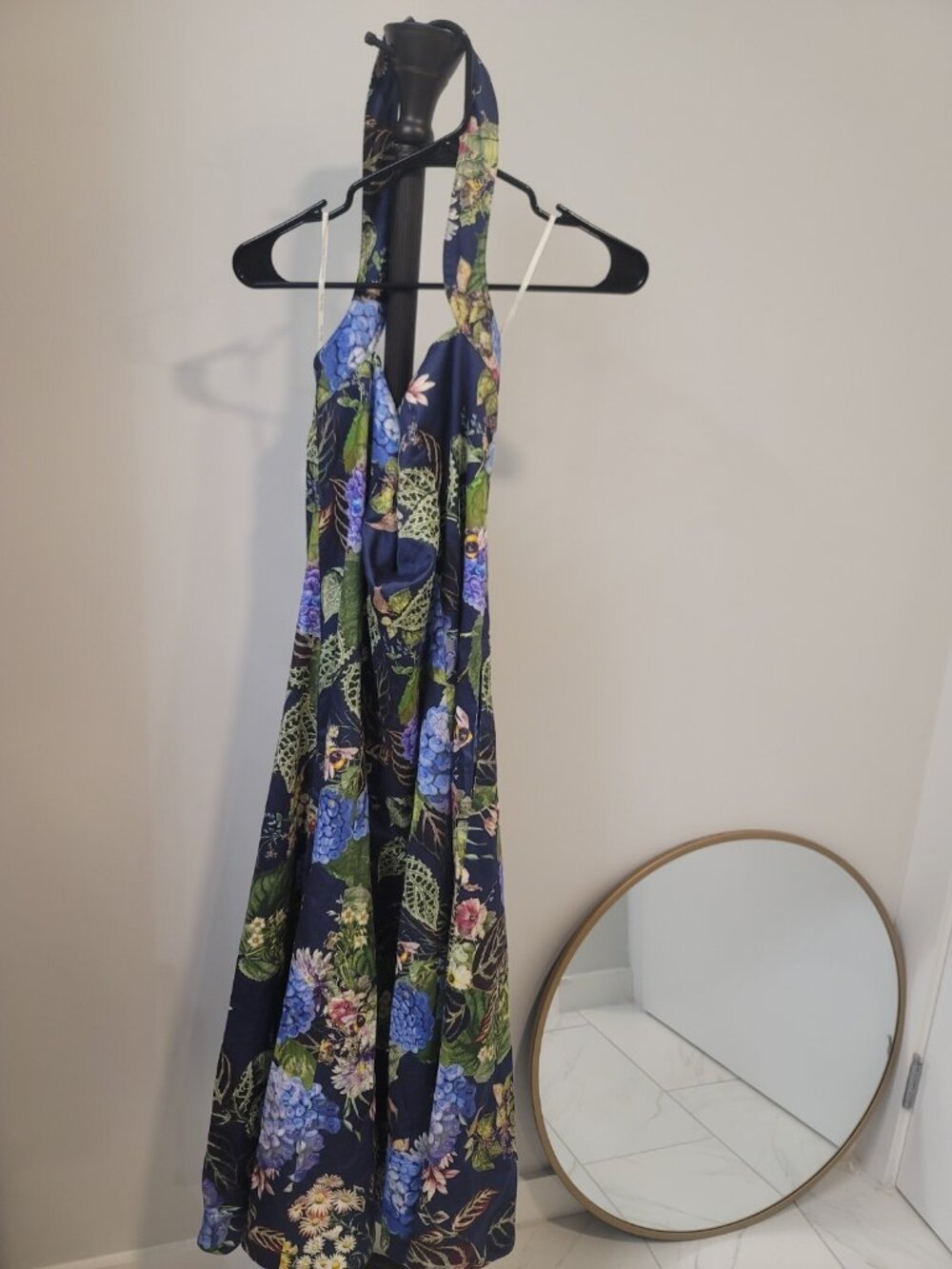 Cara Cara Floral Asher Halter Maxi Dress Women XL Backless Viscose Multicolor - Picture 2 of 7